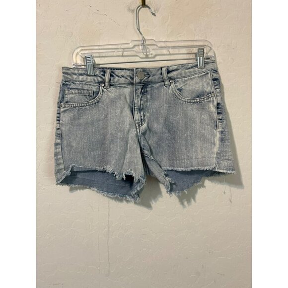 Refuge Sz 6 Light Wash Women Jean Shorts Frayed Hem - Picture 2 of 7